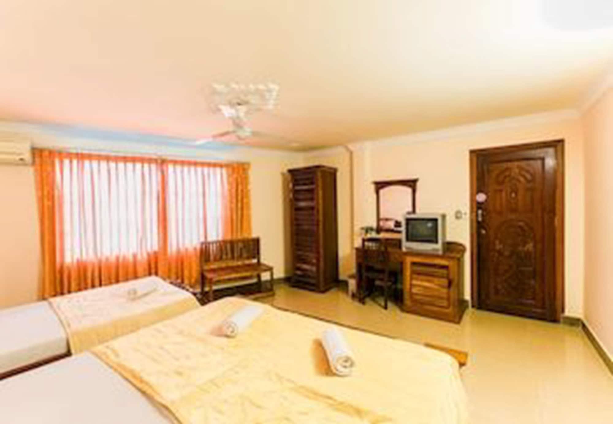 Asia Hotel Battambang Eksteriør bilde