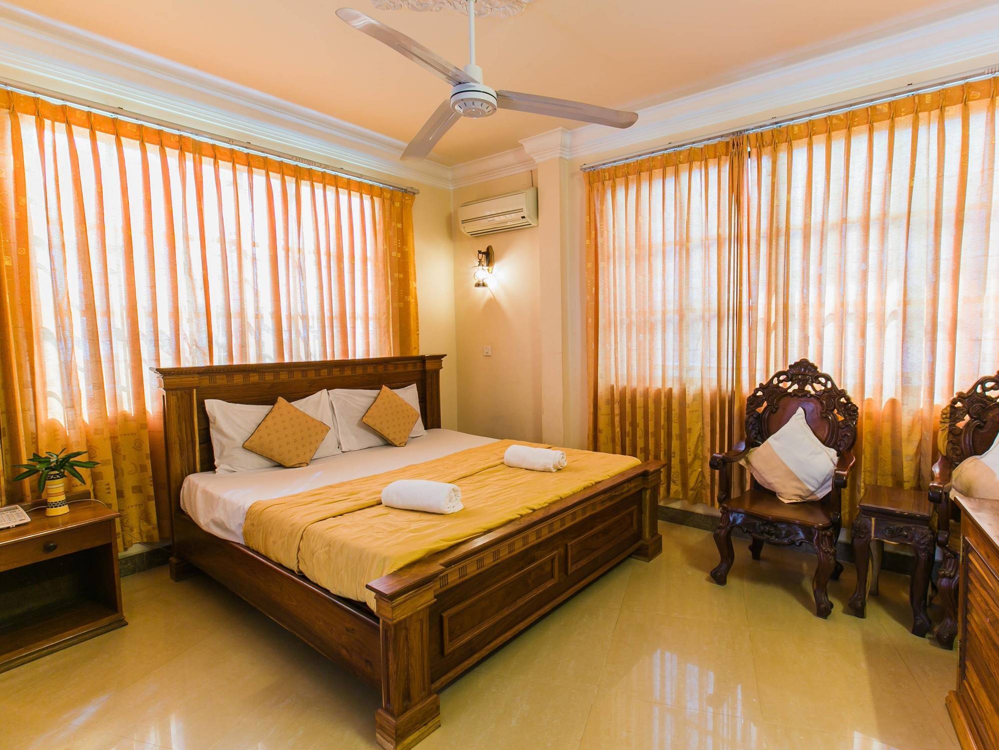 Asia Hotel Battambang Eksteriør bilde
