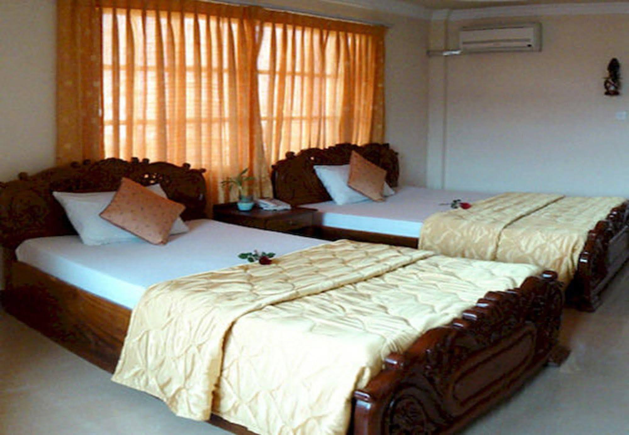 Asia Hotel Battambang Eksteriør bilde